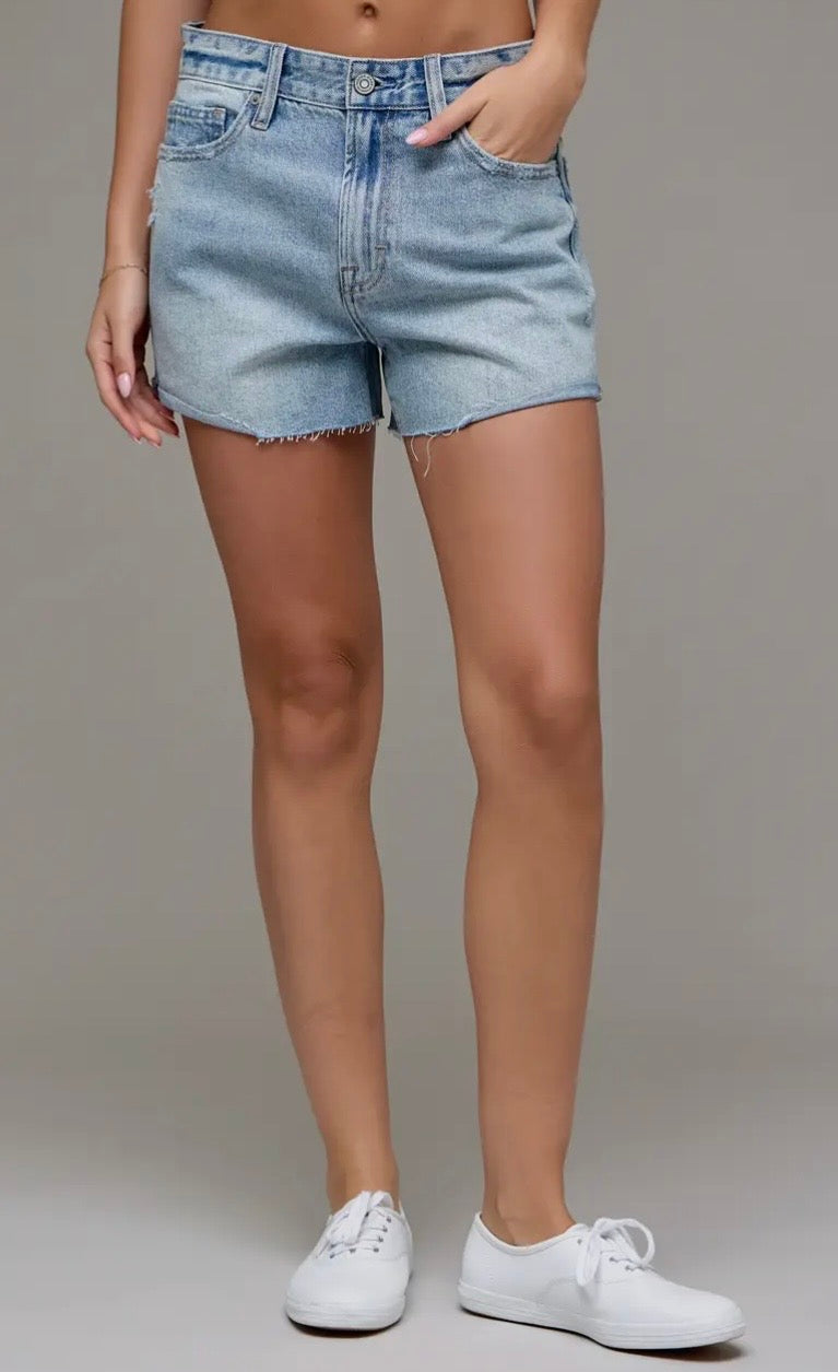 Hidden Jeans Riley Vintage Wash Boyfriend Shorts