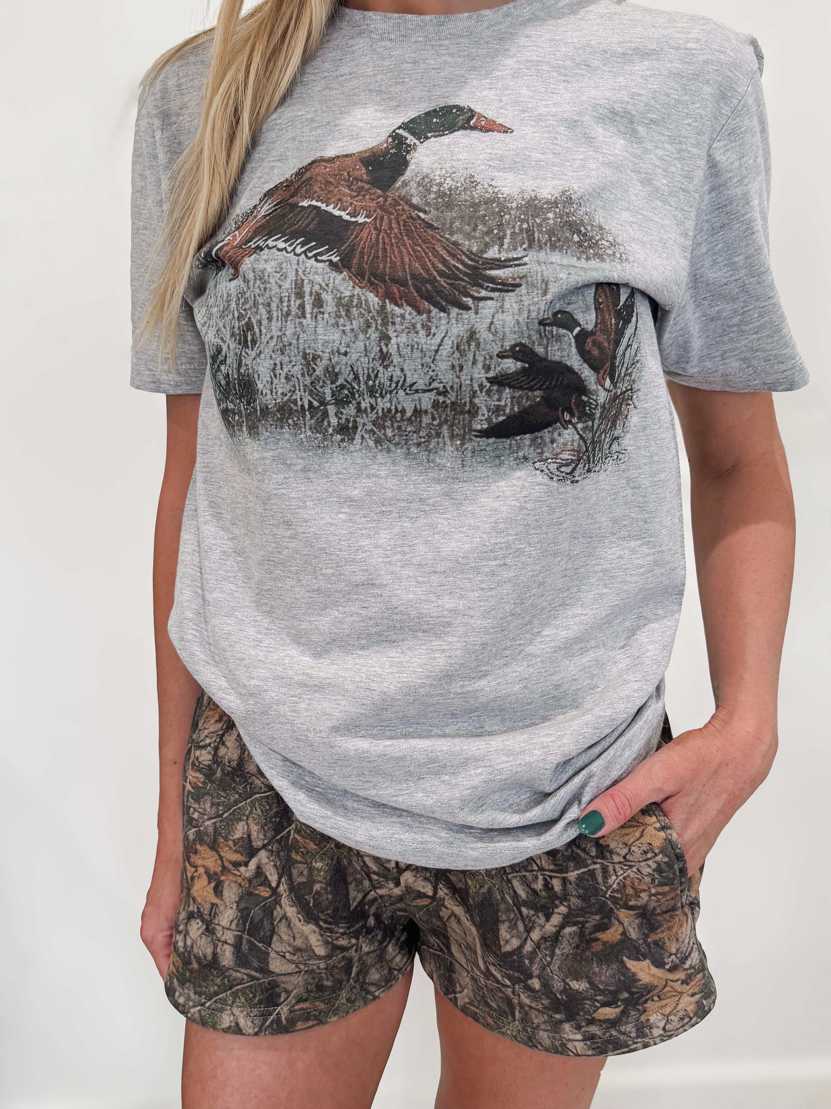 Retro duck tee