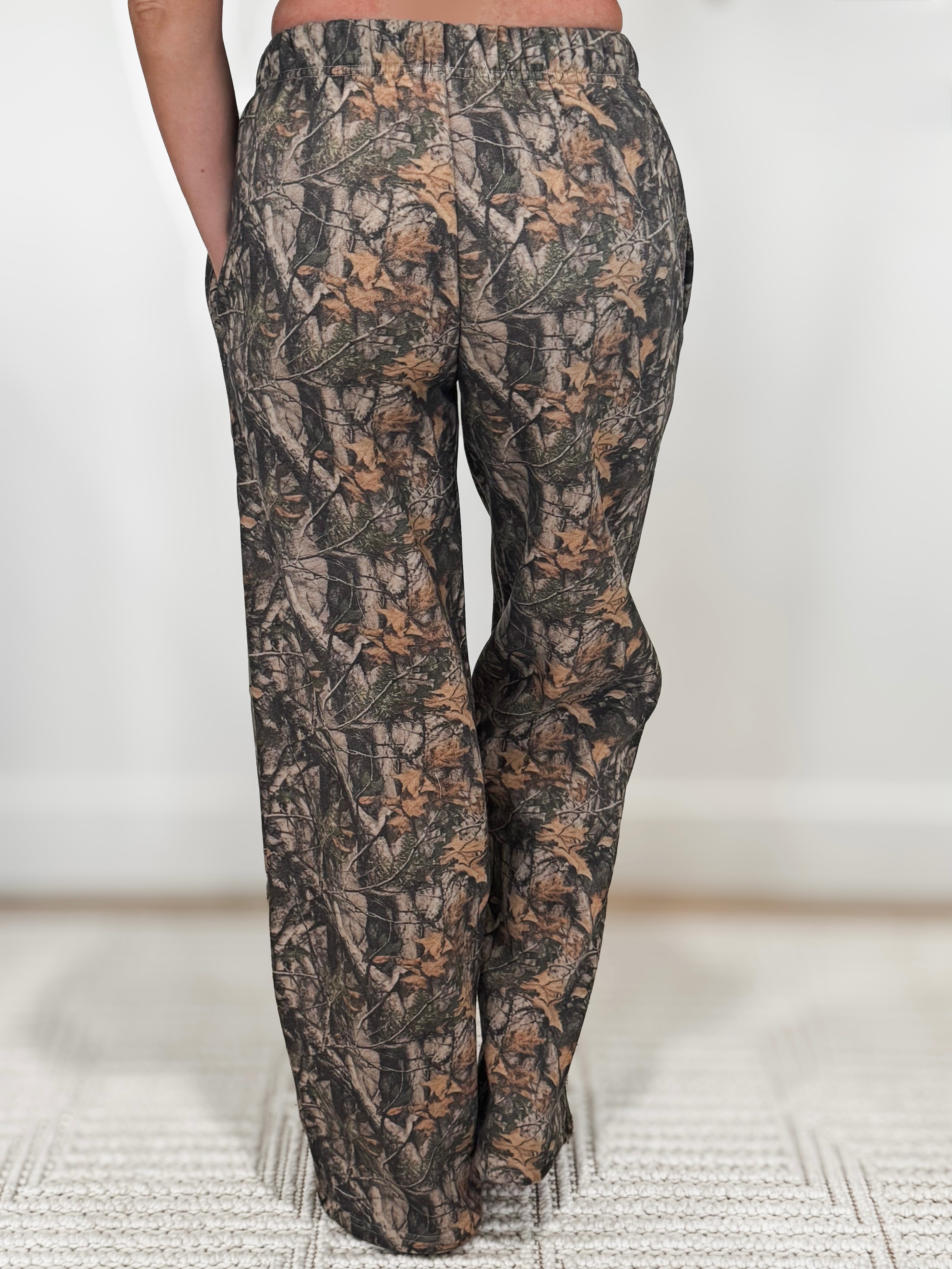 Bayou Woodland Camo Cloud Fleece Wide Leg Sweatpant