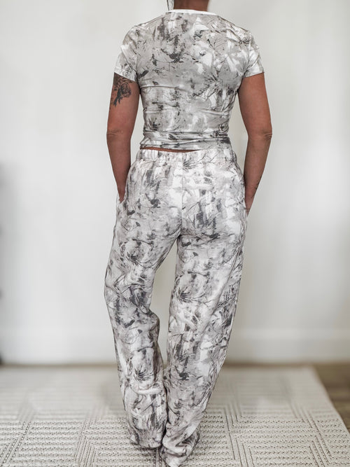 Avery Light Woodland Camo Cloud Fleece Sweatpant